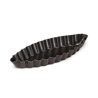 Non-stick fluted boat shaped mould - 100 x 45 x 12 mm