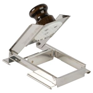 Protective carriage for mandoline - Wooden handle
