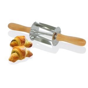 St/st croissant roller cutter - wooden handle